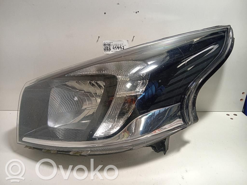 Opel Vivaro Priekšējais lukturis 