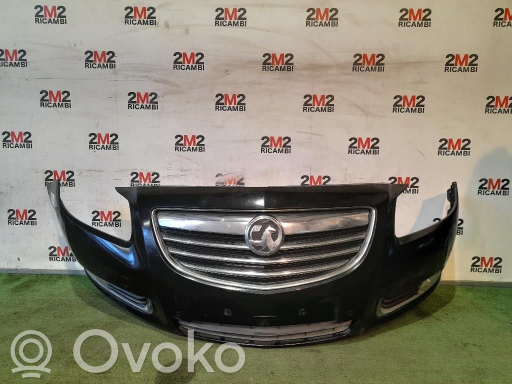Opel Insignia A Etupuskurin ylempi jäähdytinsäleikkö 