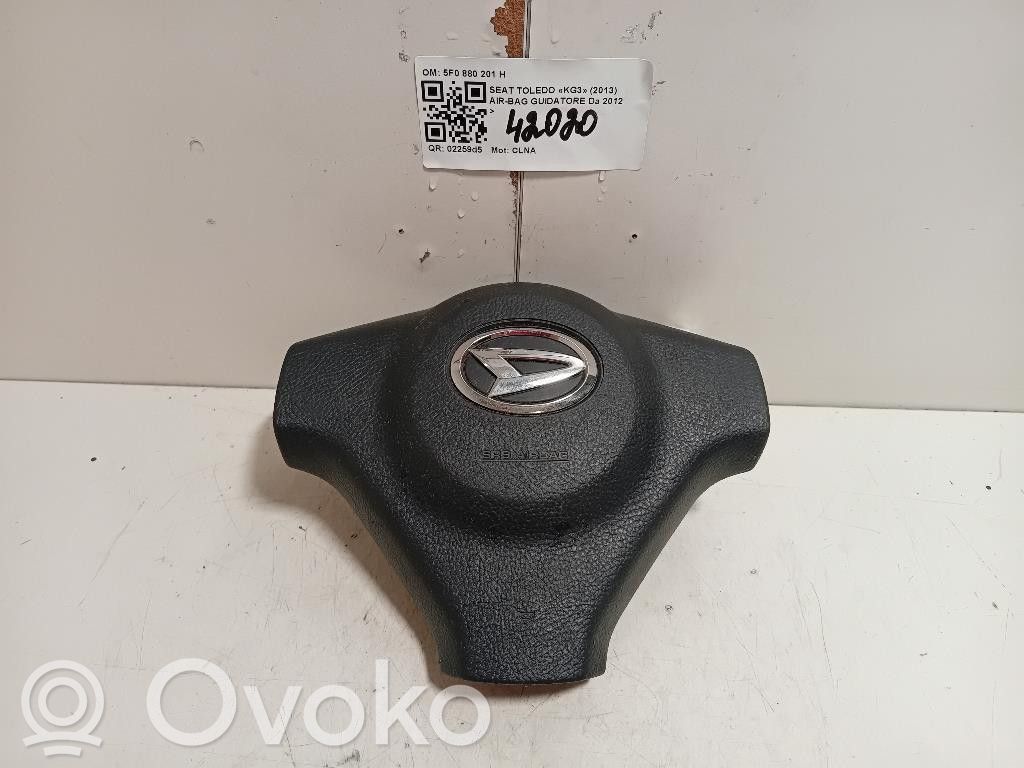 Daihatsu Terios Steering wheel airbag 