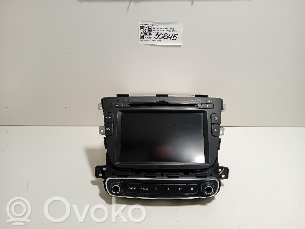 KIA Sorento Radio/CD/DVD/GPS head unit 