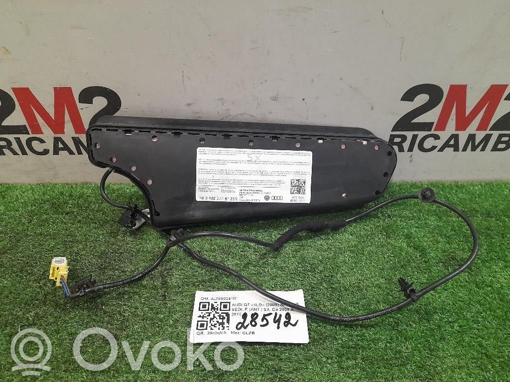 Audi Q7 4L Istuimen turvatyyny 