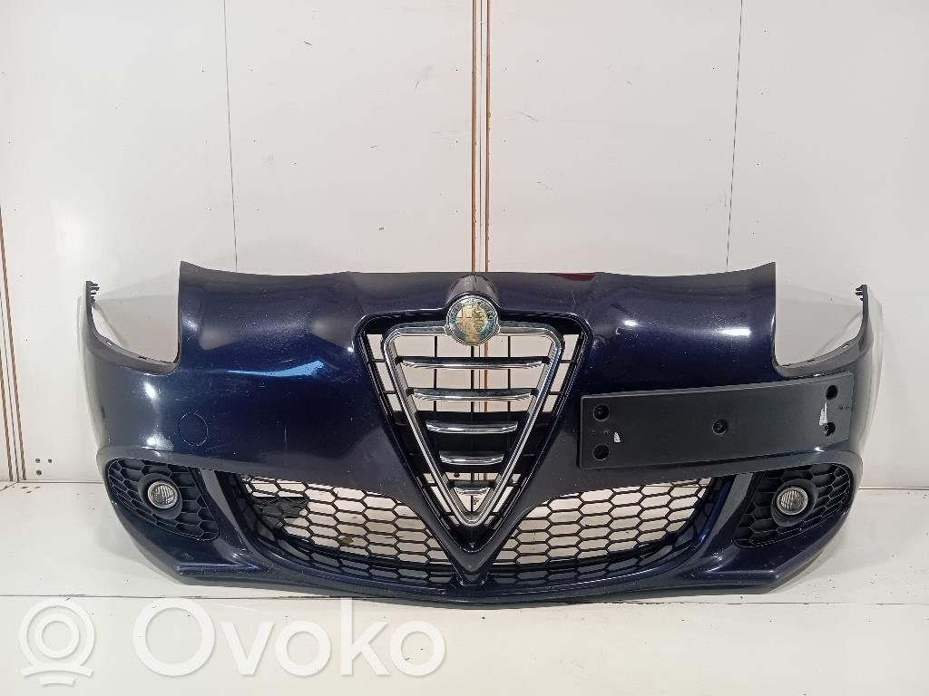 Alfa Romeo Giulietta Parachoques delantero 