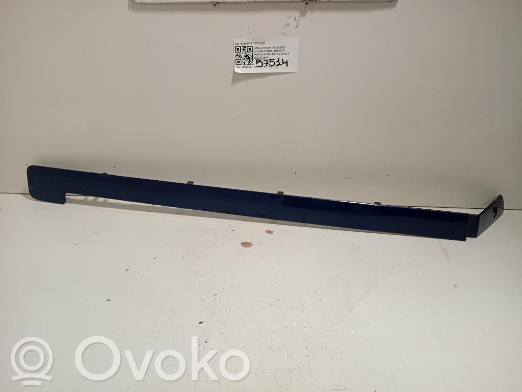 Opel Combo E Задняя отделка дверей (молдинги) 