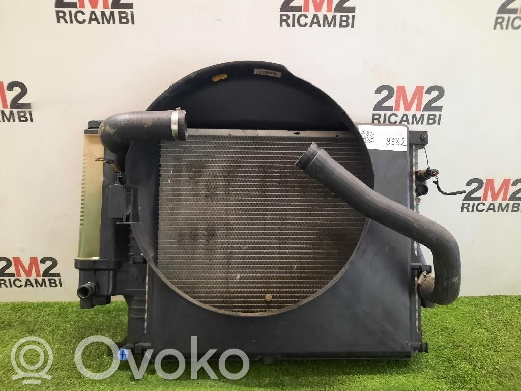 BMW 5 E39 Coolant radiator 