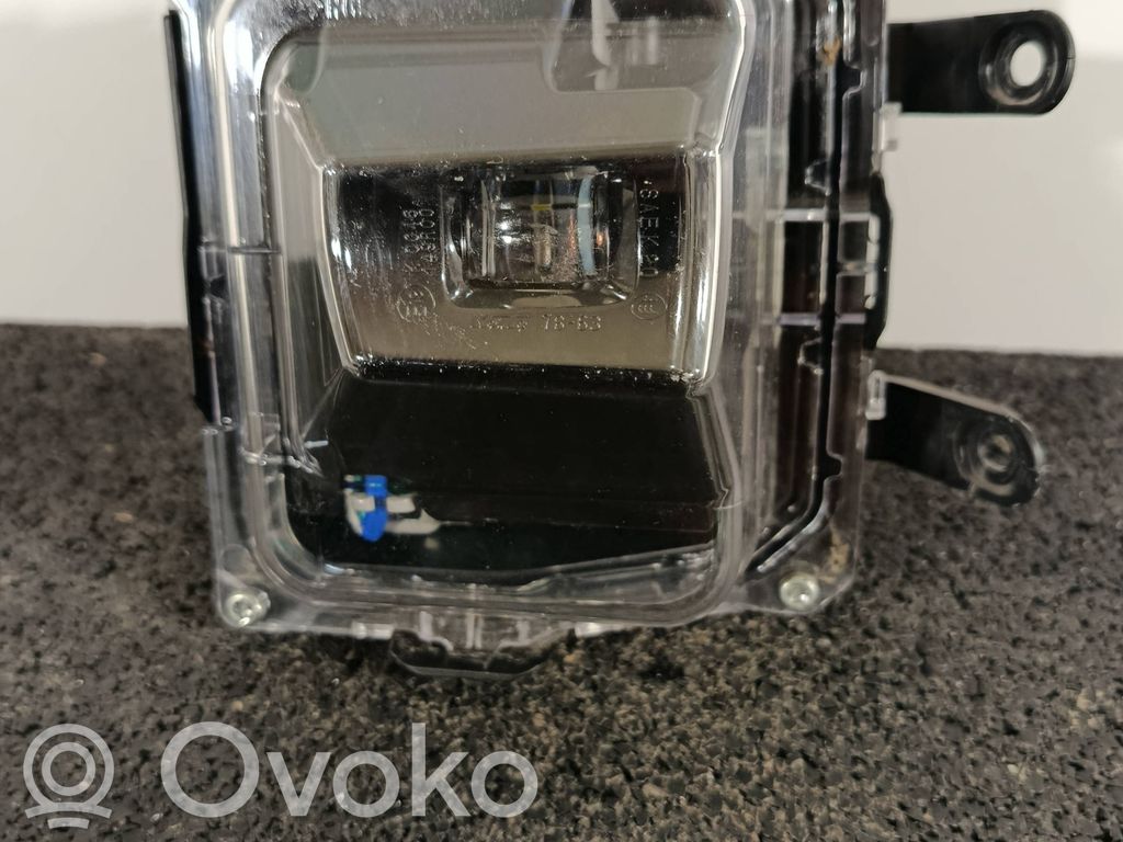Etusumuvalo   K0046149R00