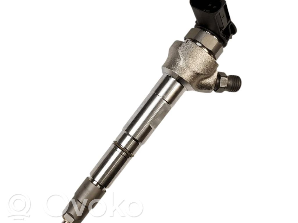 Inyector de combustible   05L130277D,0445110833,0445110832