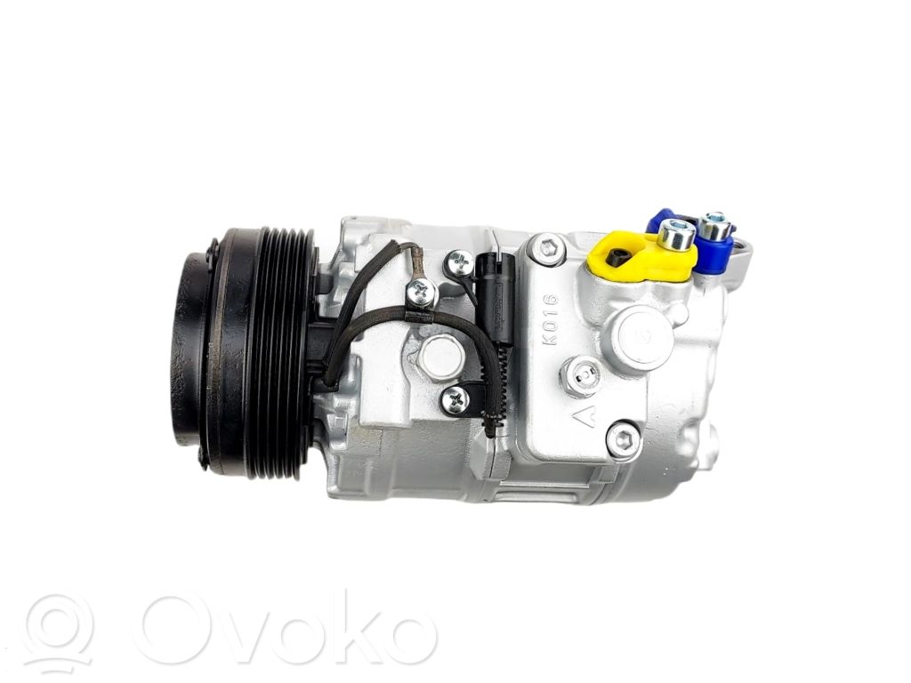 BMW 7 E38 Air conditioning (A/C) compressor (pump) 