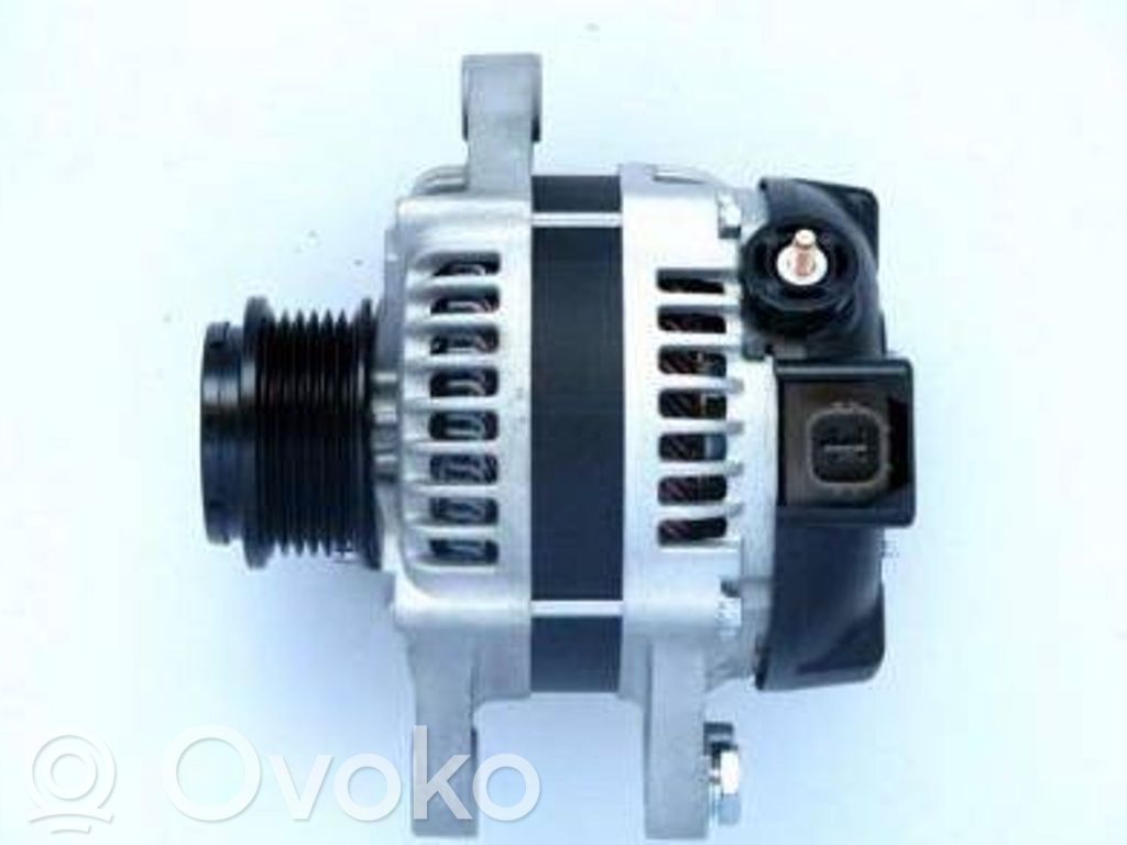Toyota Corolla E120 E130 Ģenerators 