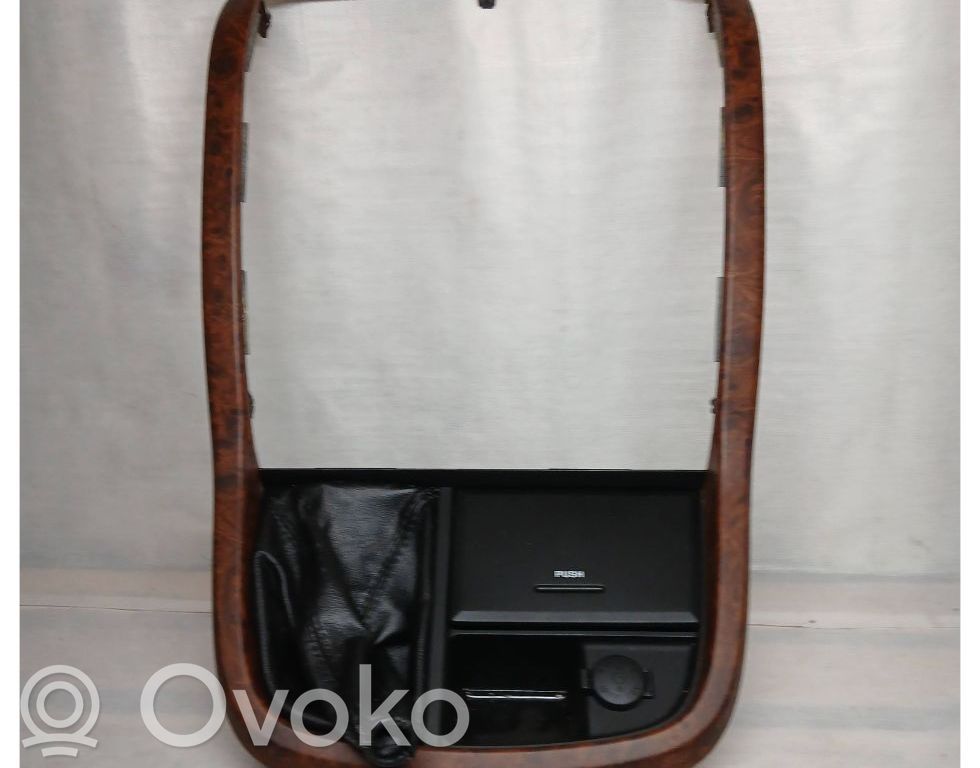 KIA Carnival Console centrale 