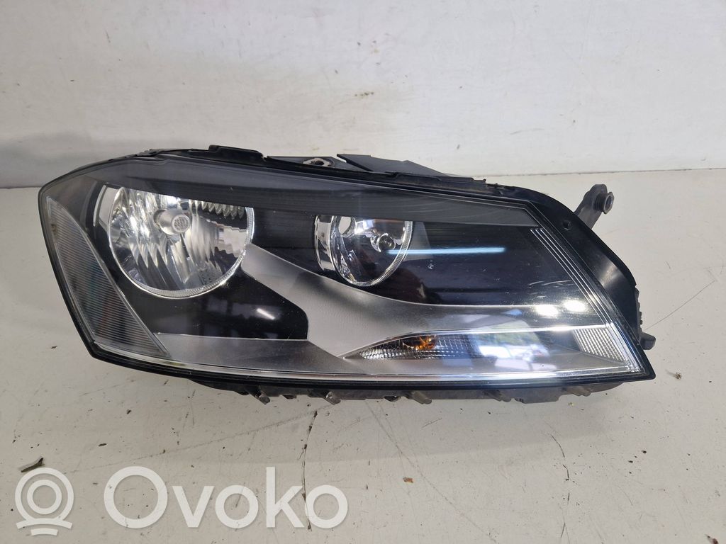 Volkswagen PASSAT B7 Lampa przednia 