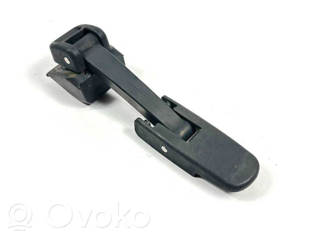 Engine bonnet/hood lock/latch loop/hook