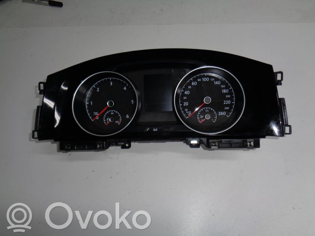 Volkswagen Golf VII Nopeusmittari (mittaristo) 