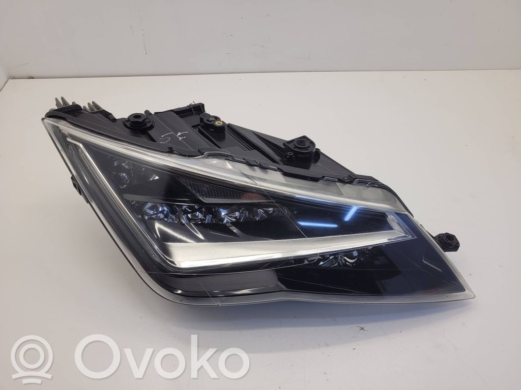 Seat Leon (5F) Phare frontale 