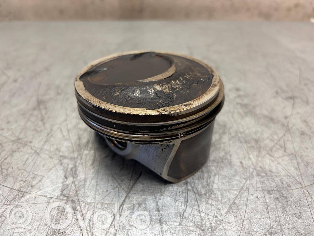 KIA Optima Piston 