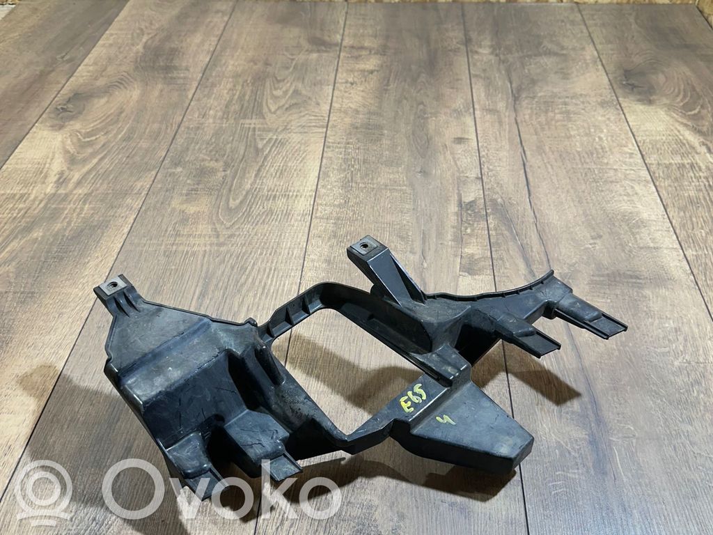 BMW 7 E65 E66 Headlight/headlamp mounting bracket 