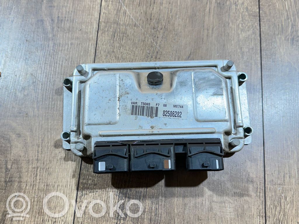 Peugeot 307 Engine control unit/module 