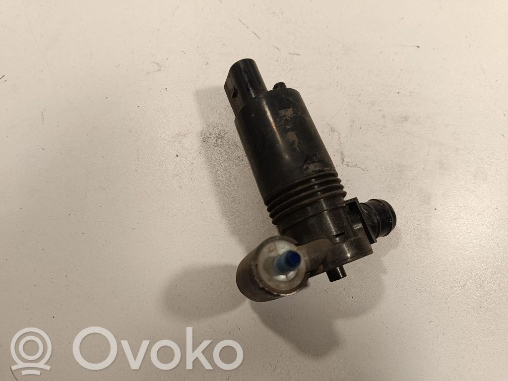 Land Rover Range Rover Sport L320 Windscreen/windshield washer pump 