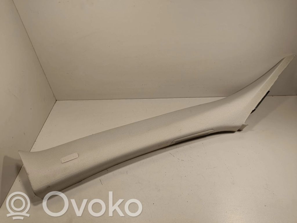 Osłona słupka szyby przedniej / A   GX6303513