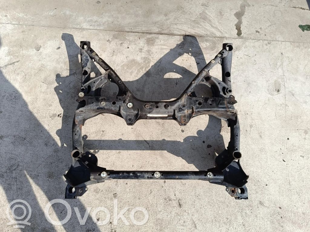 BMW 1 F20 F21 Rama pomocnicza przednia 