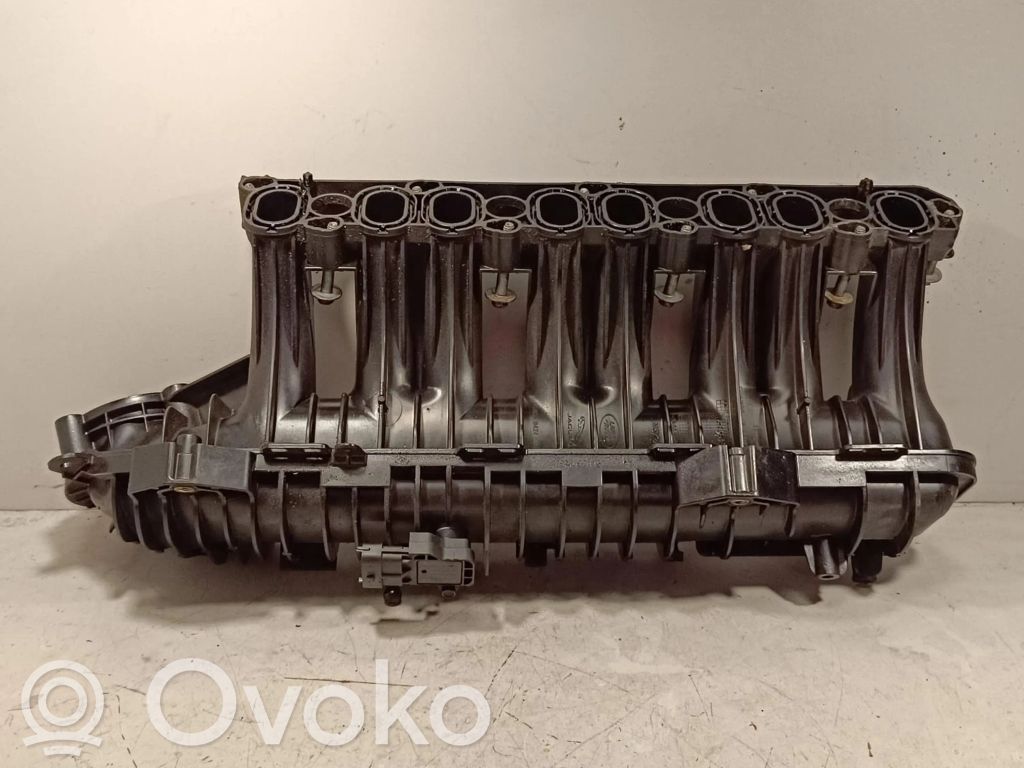 Jaguar XE Colector de admisión 