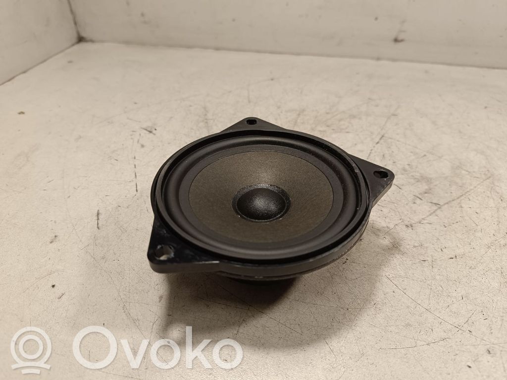 BMW X5 E70 Takaoven kaiutin 