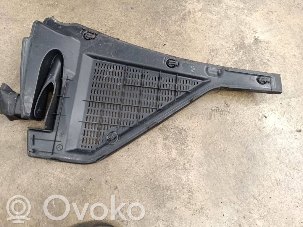 BMW X5 E70 Wiper trim 