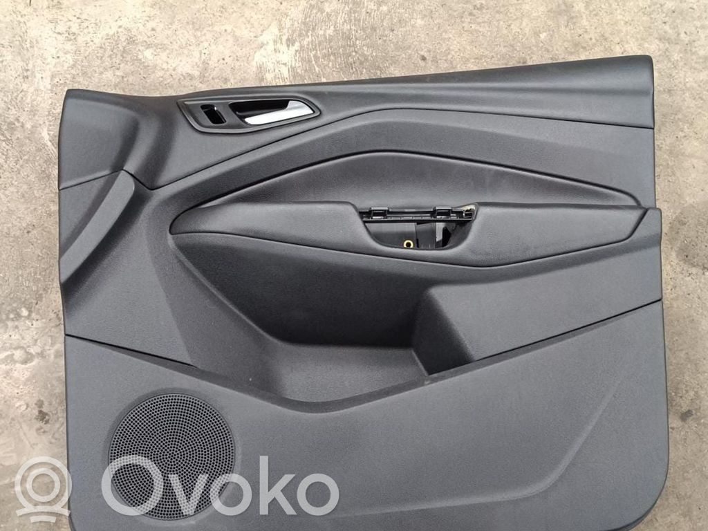 Ford Kuga II Boczki / Poszycie drzwi przednich 