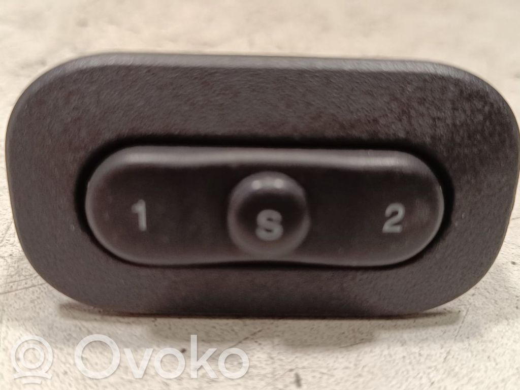 Jeep Grand Cherokee Seat memory switch 