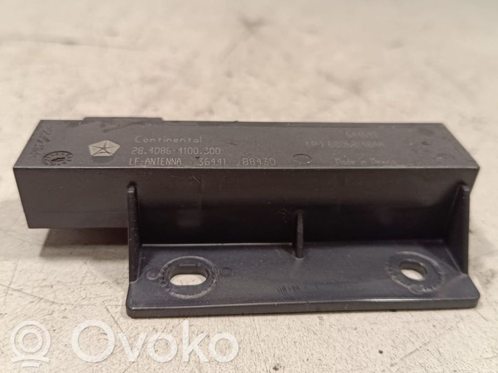 Jeep Grand Cherokee Antenas pastiprinātājs 