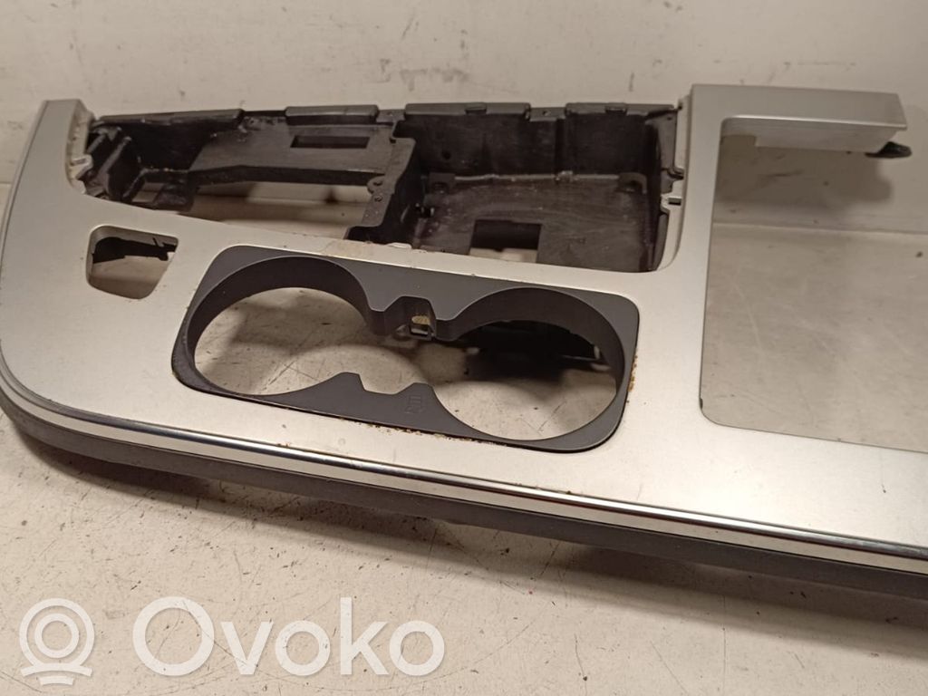 Audi Q7 4M Verkleidung Armaturenbrett Cockpit Mitte 