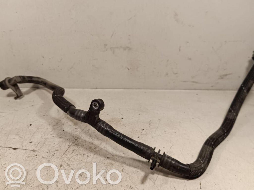 Audi Q7 4M Caurulīte (-es) / šļūtene (-es) 