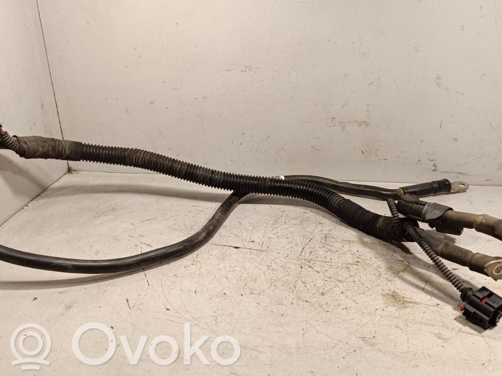 Cable positivo (batería)   4M0971228DB