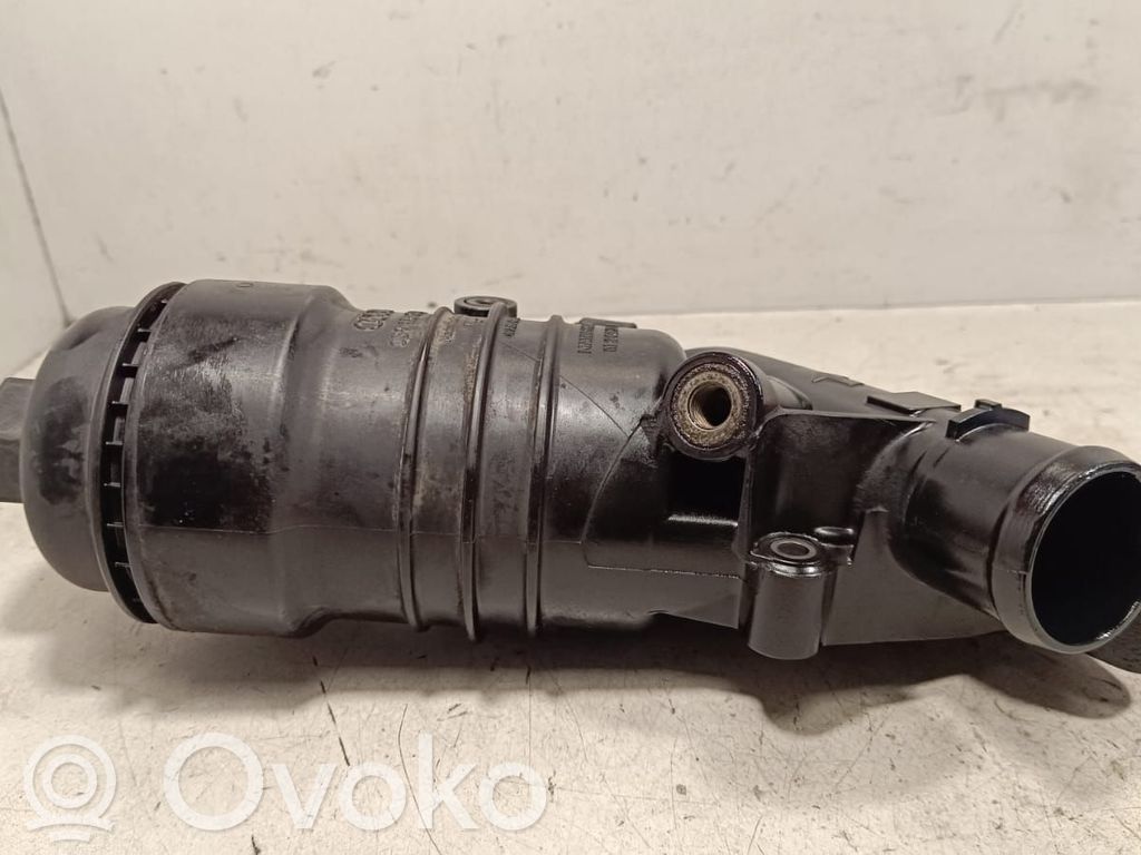 Audi Q7 4M Oil filter mounting bracket 