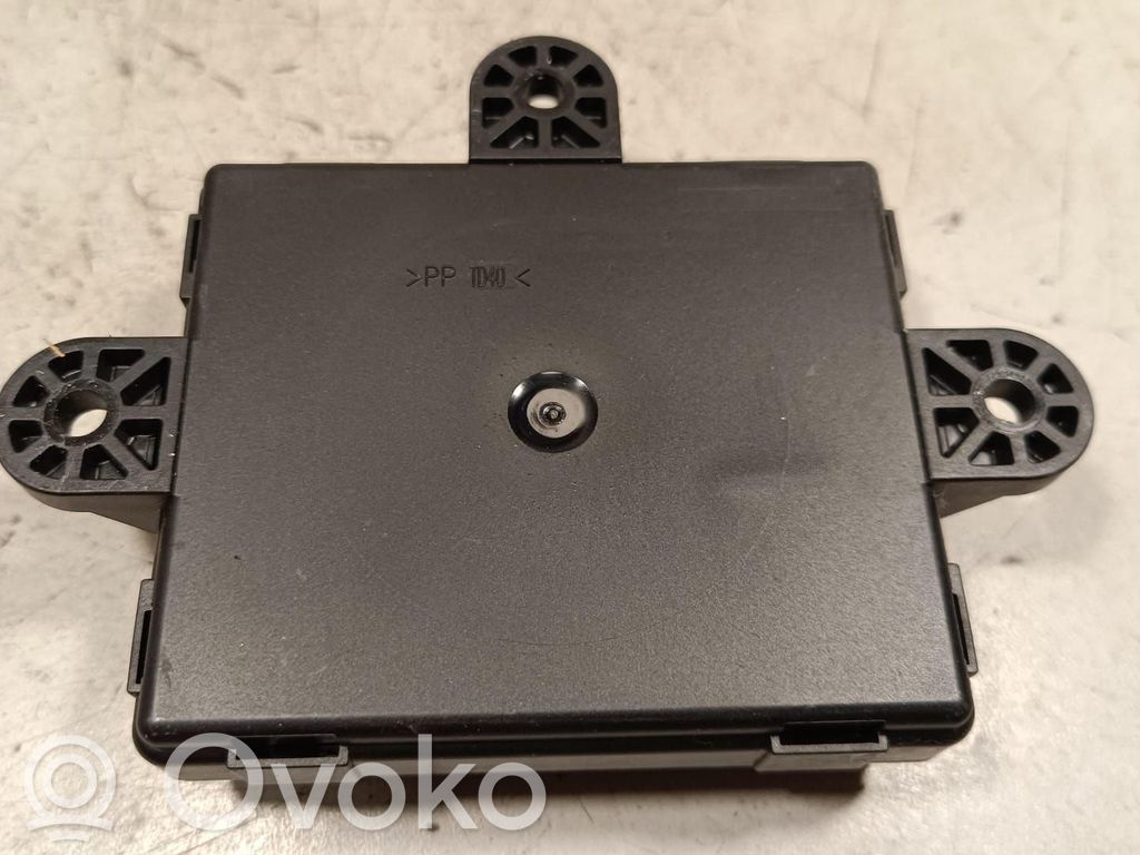 Ford Kuga II Door control unit/module 