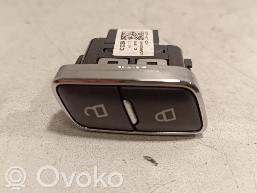 Ford Kuga II Central locking switch button 