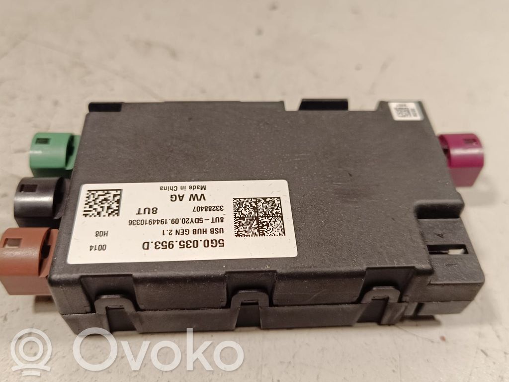 Volkswagen Touareg III USB interface control unit module 