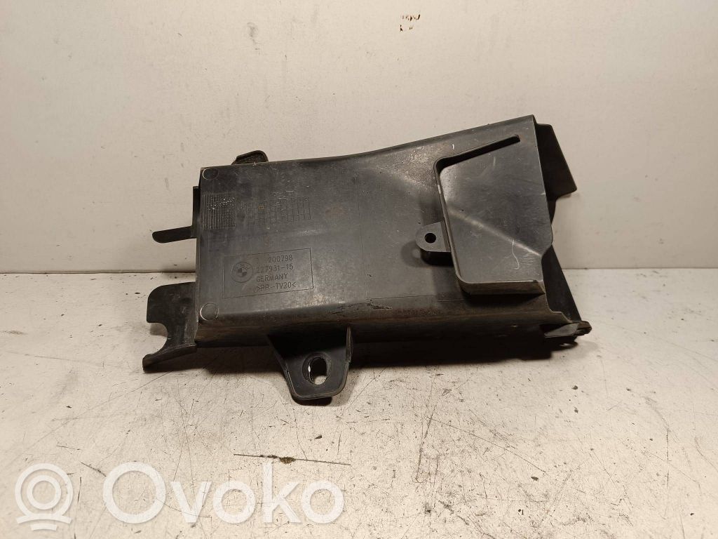 BMW 5 F10 F11 Kanał powietrza hamulca 