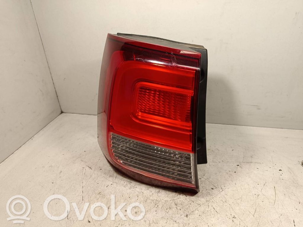 KIA Sorento Rear/tail lights 