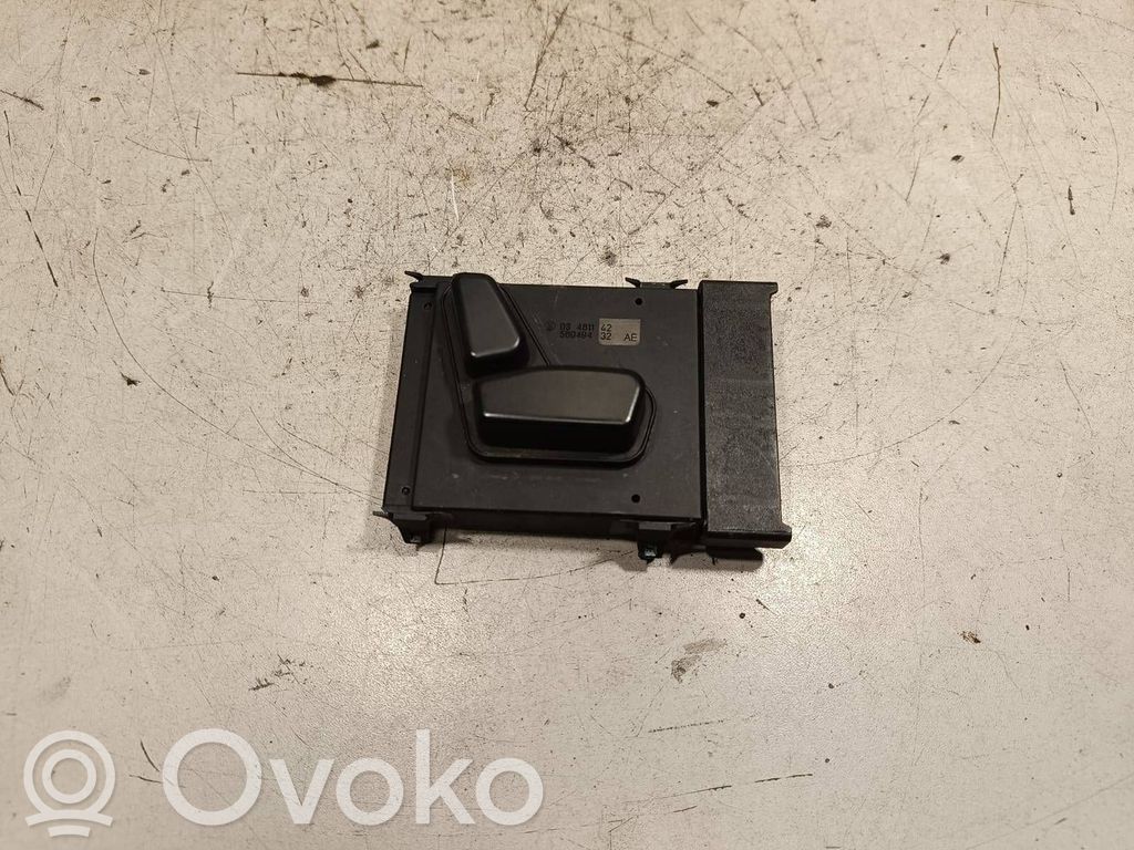 Jeep Grand Cherokee Seat control switch 