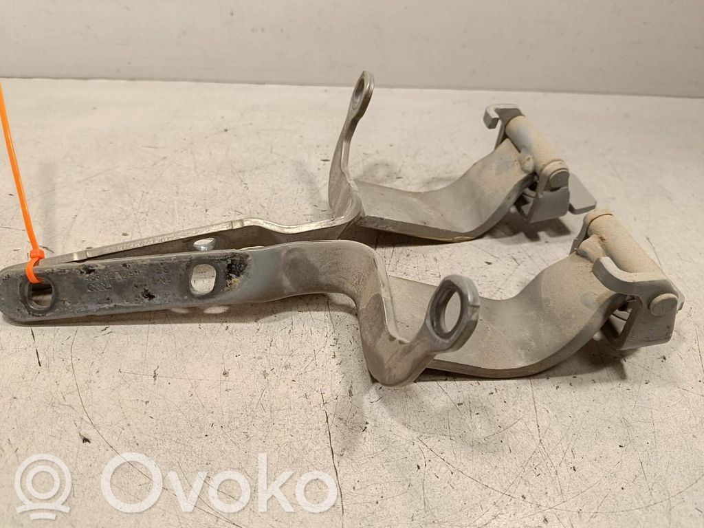 Audi A7 S7 4G Tailgate/trunk/boot hinge 