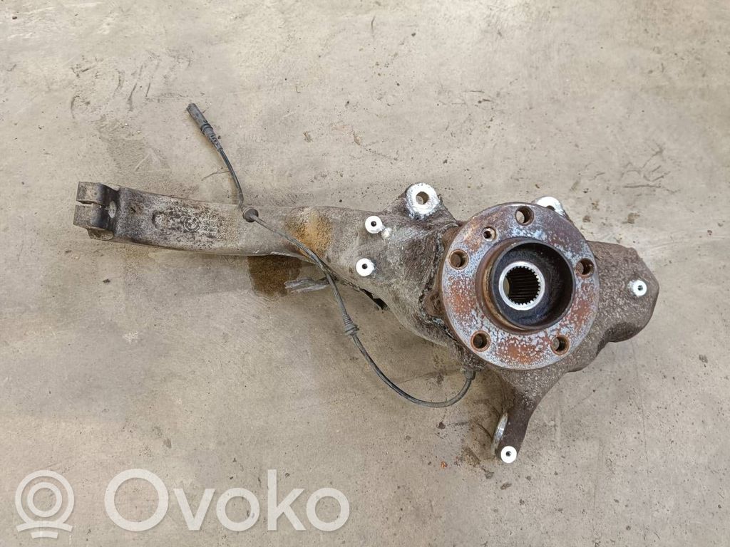 BMW X5 E70 Priekšējā riteņa rumbas vārpstas šarnīrs (stupica, capfa) 