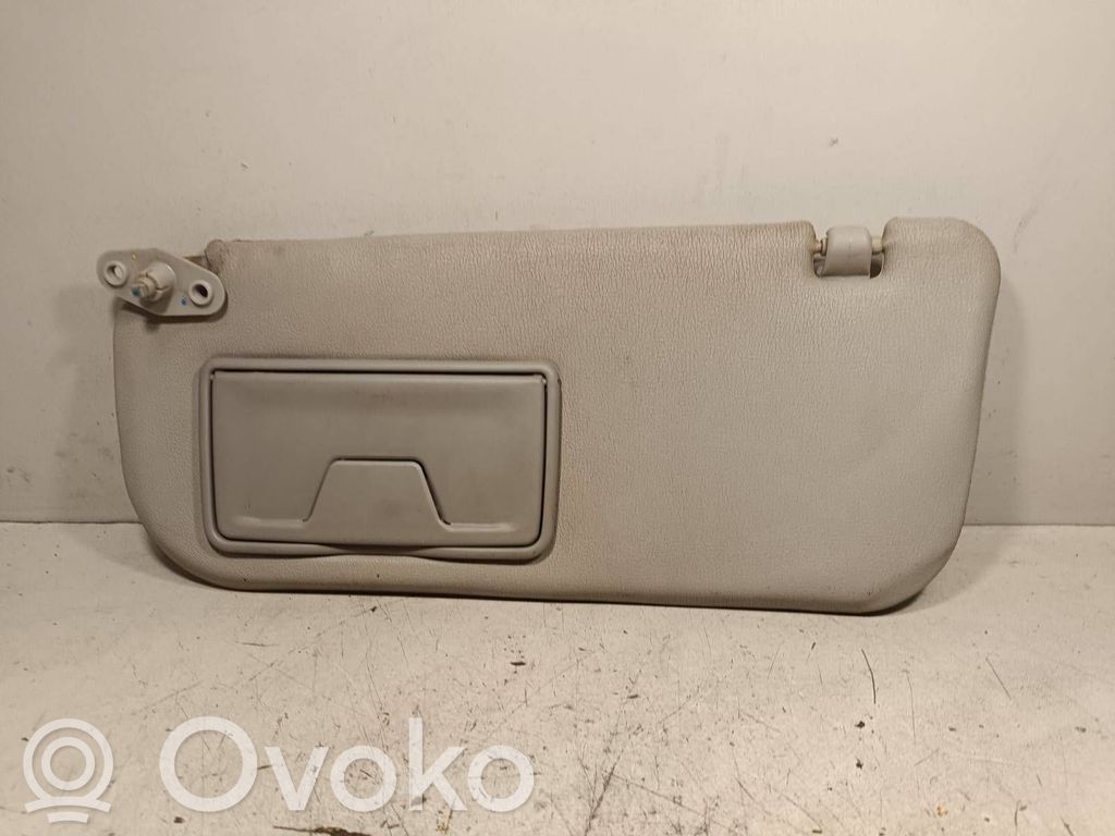 Sun visor