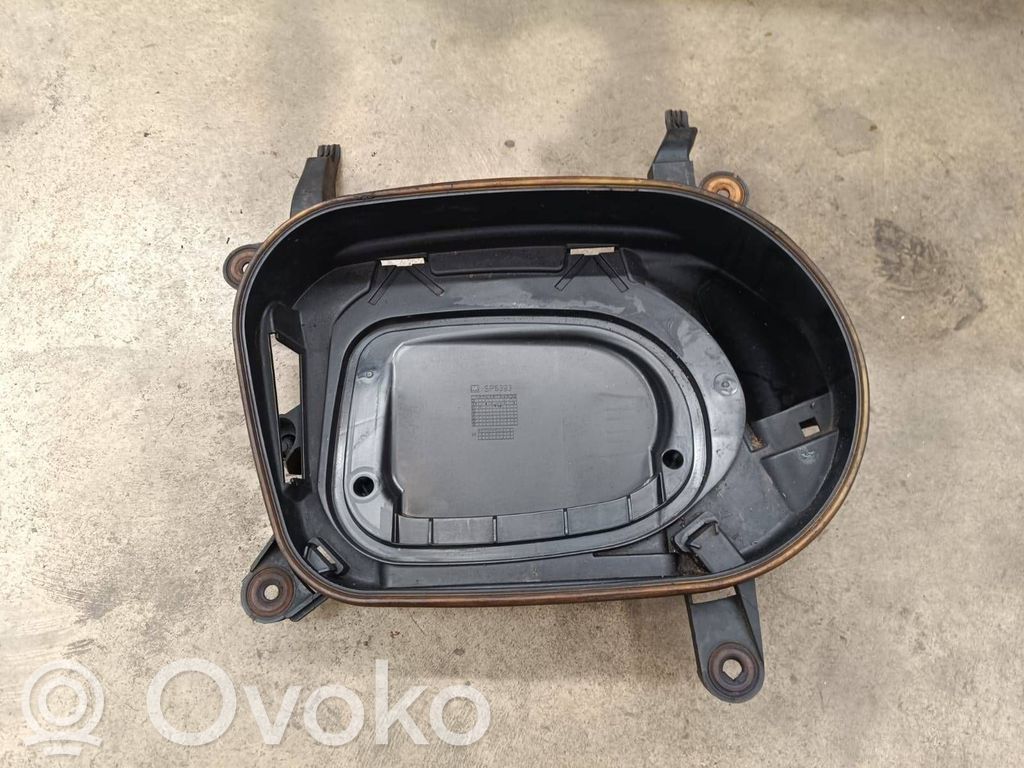 BMW X6 E71 Ilmansuodattimen kotelo 