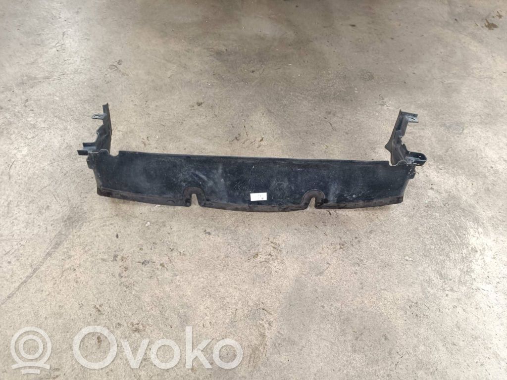 Jaguar XE Wlot / Kanał powietrza intercoolera 