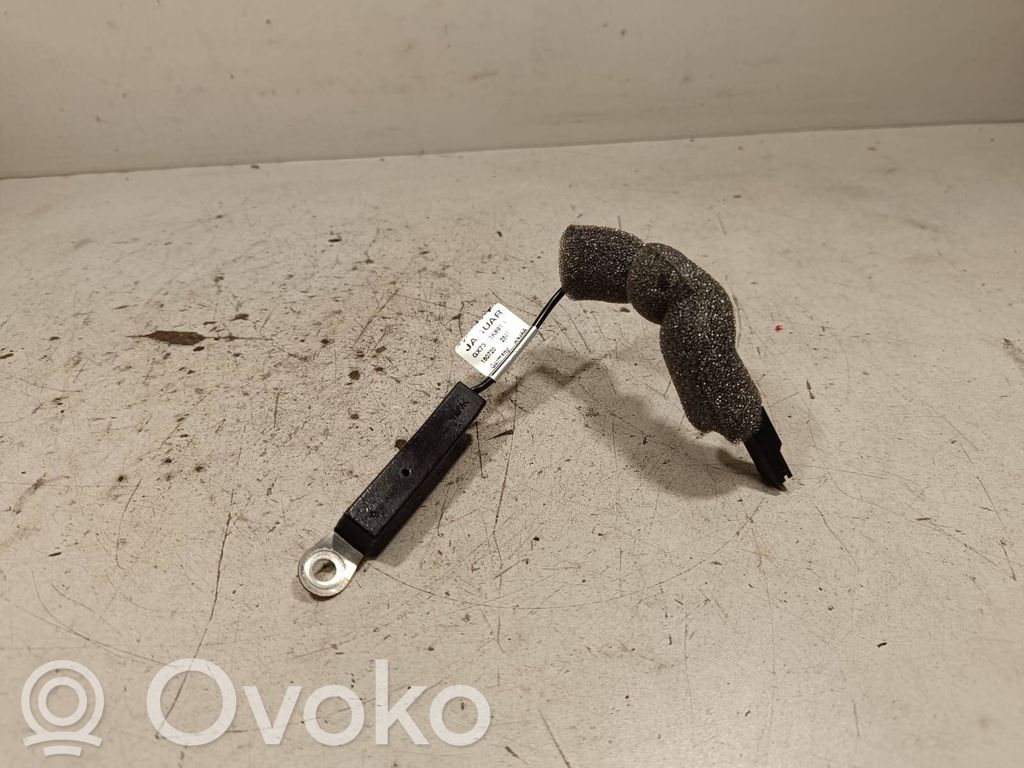 Jaguar XE Antenos stiprintuvas 