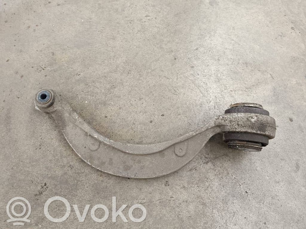 Jaguar XE Wahacz przedni 