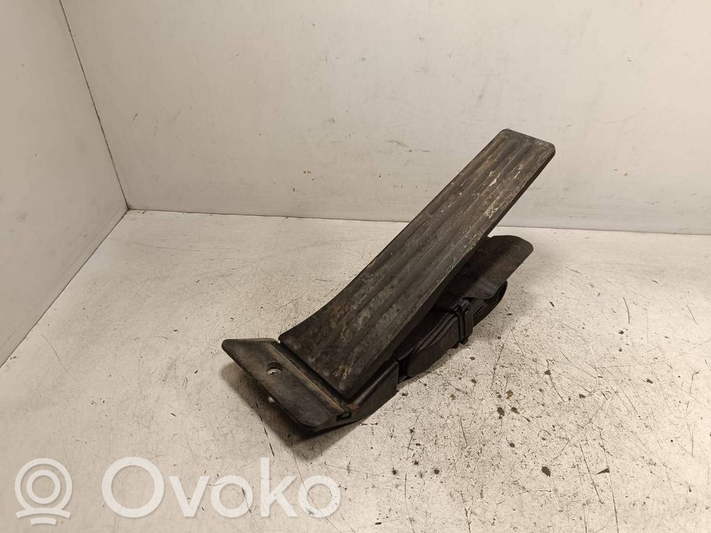BMW 4 F32 F33 Pedał gazu / przyspieszenia 
