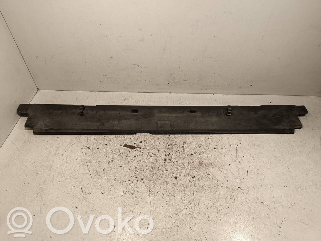 BMW 4 F32 F33 Radiatorių apdaila 