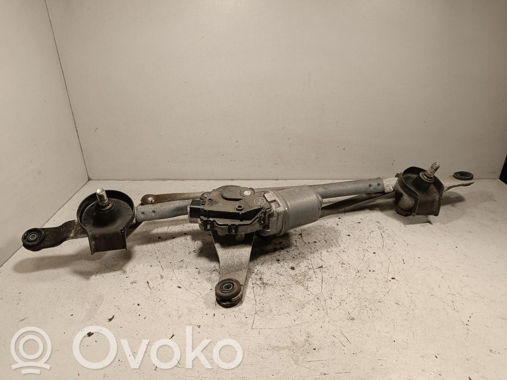 Opel Insignia B Etupyyhkimen vivusto ja moottori 