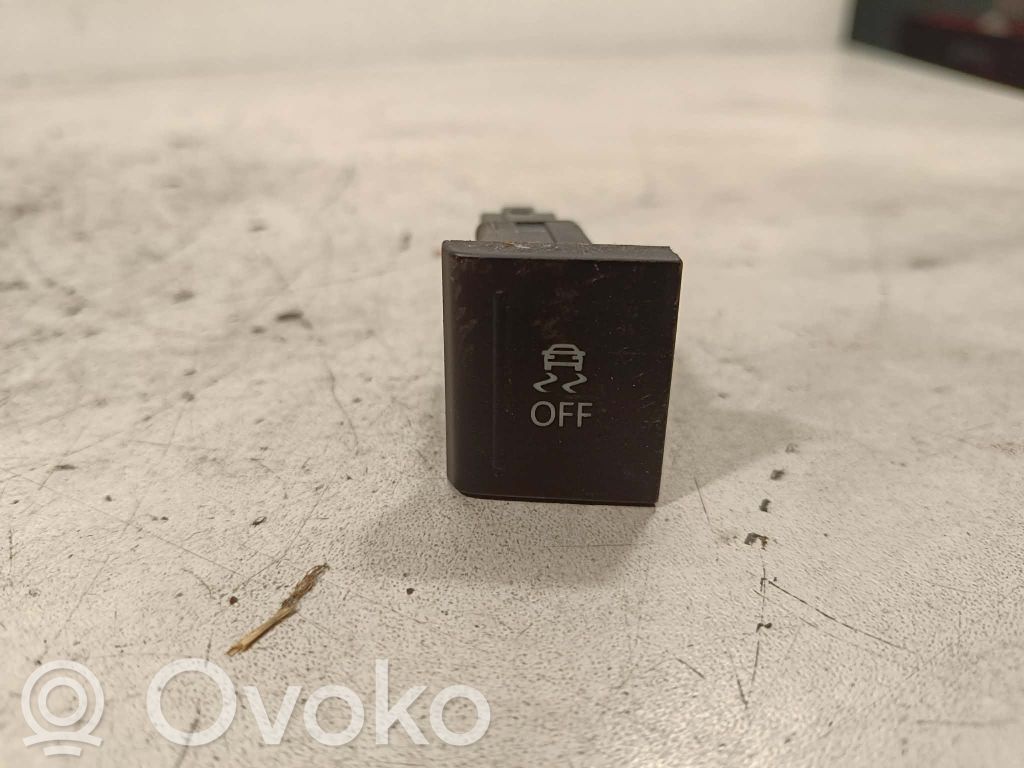 Volkswagen Amarok Traction control (ASR) switch 
